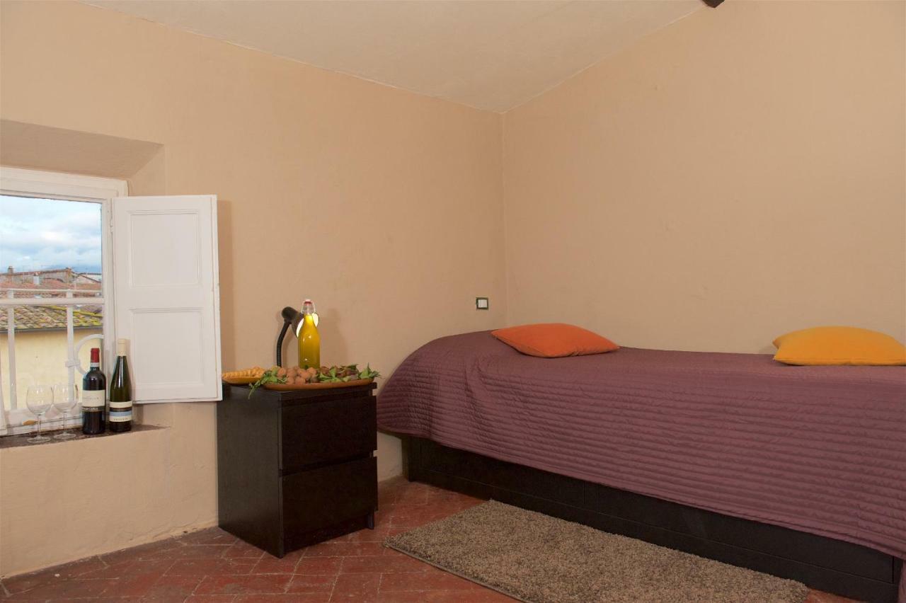 Liberi Mercanti - Guest House Affittacamere Лукка Екстер'єр фото